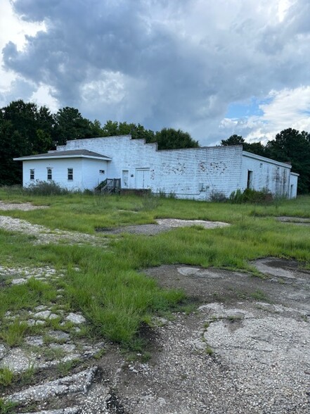 1123 N. Ogden St., Florence, SC for lease - Primary Photo - Image 1 of 1