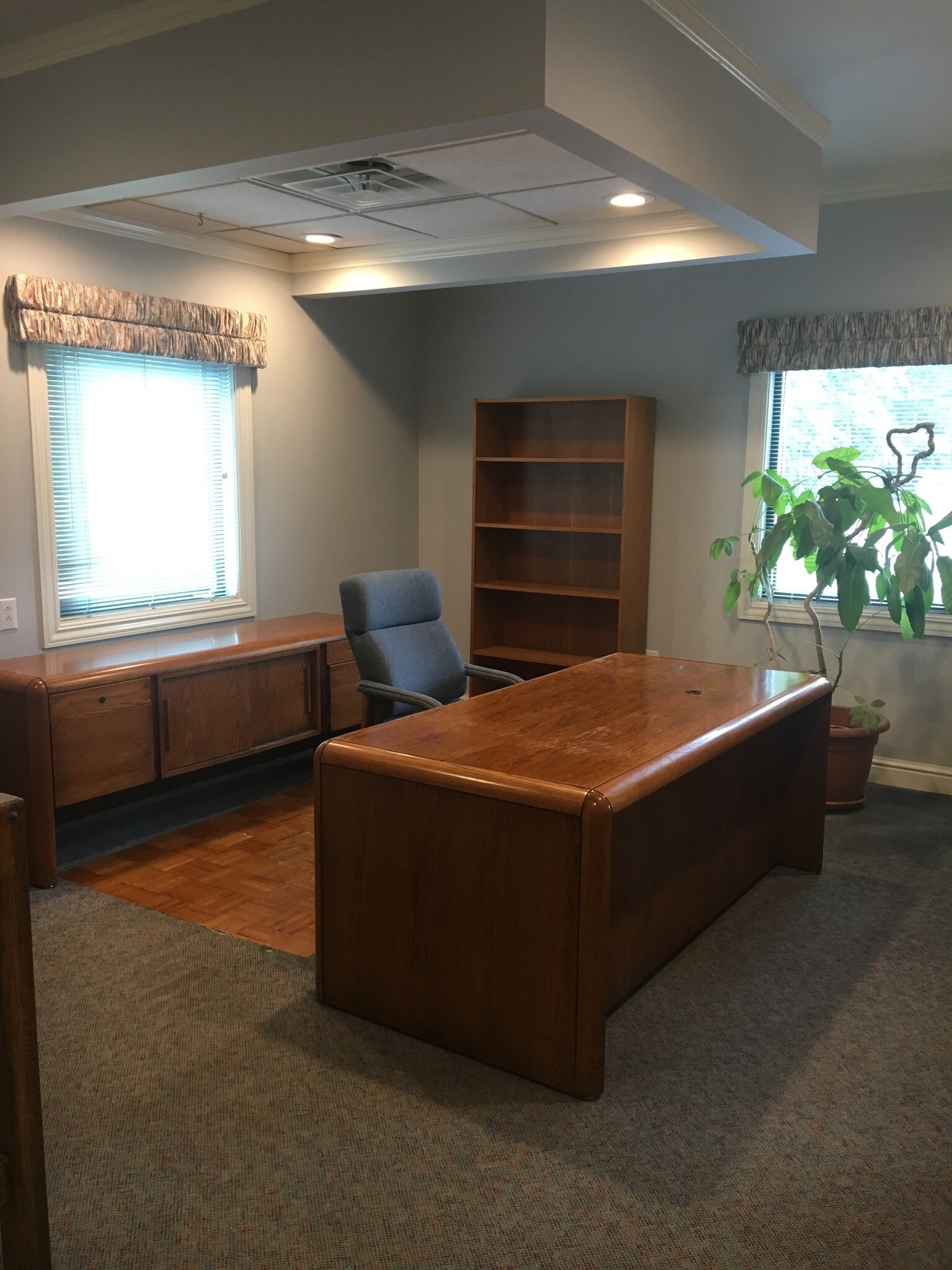 1653 McFarland Rd, Pittsburgh, PA for sale Building Photo- Image 1 of 1