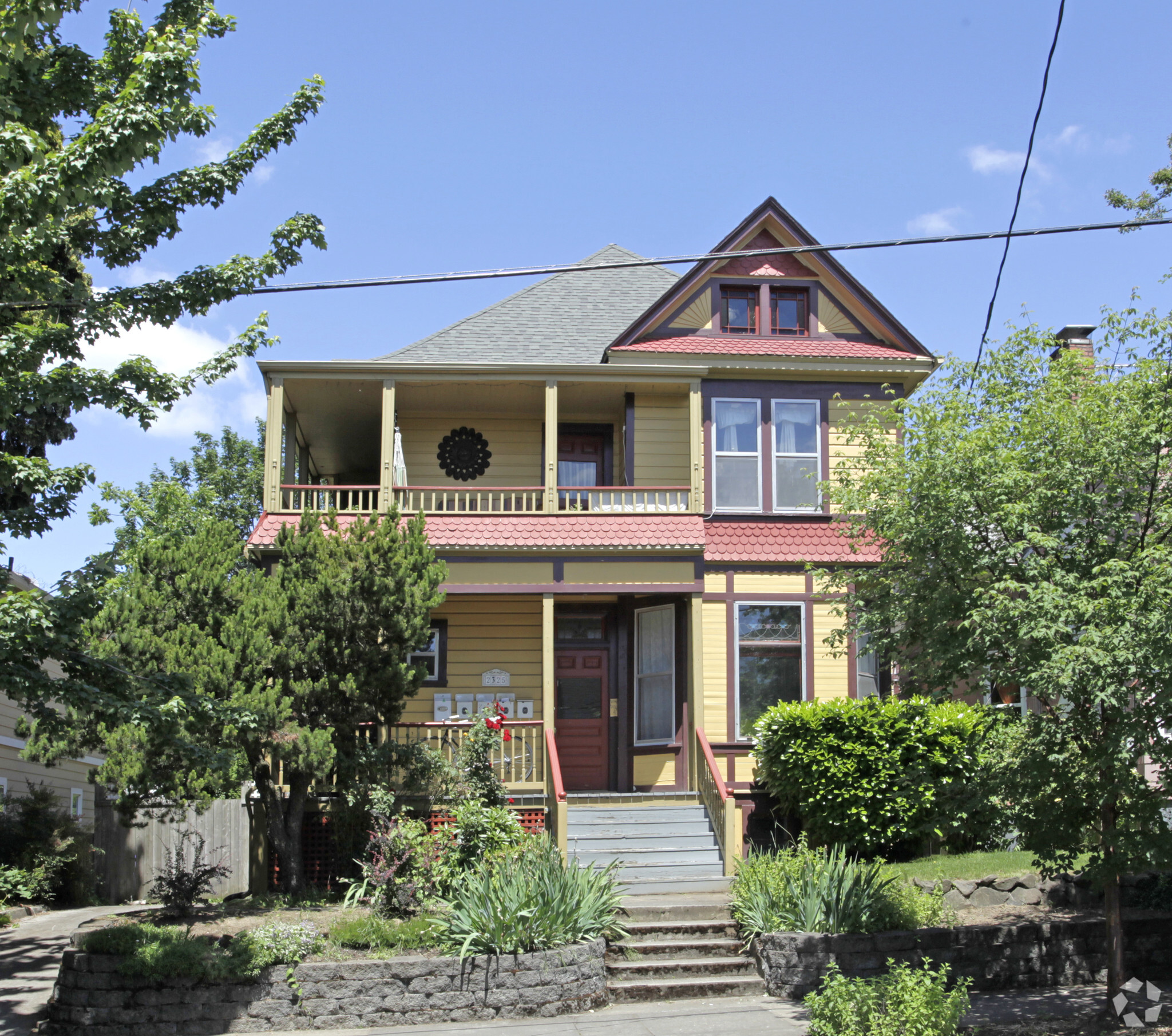 2325 SE Taylor St, Portland, OR for sale Primary Photo- Image 1 of 15