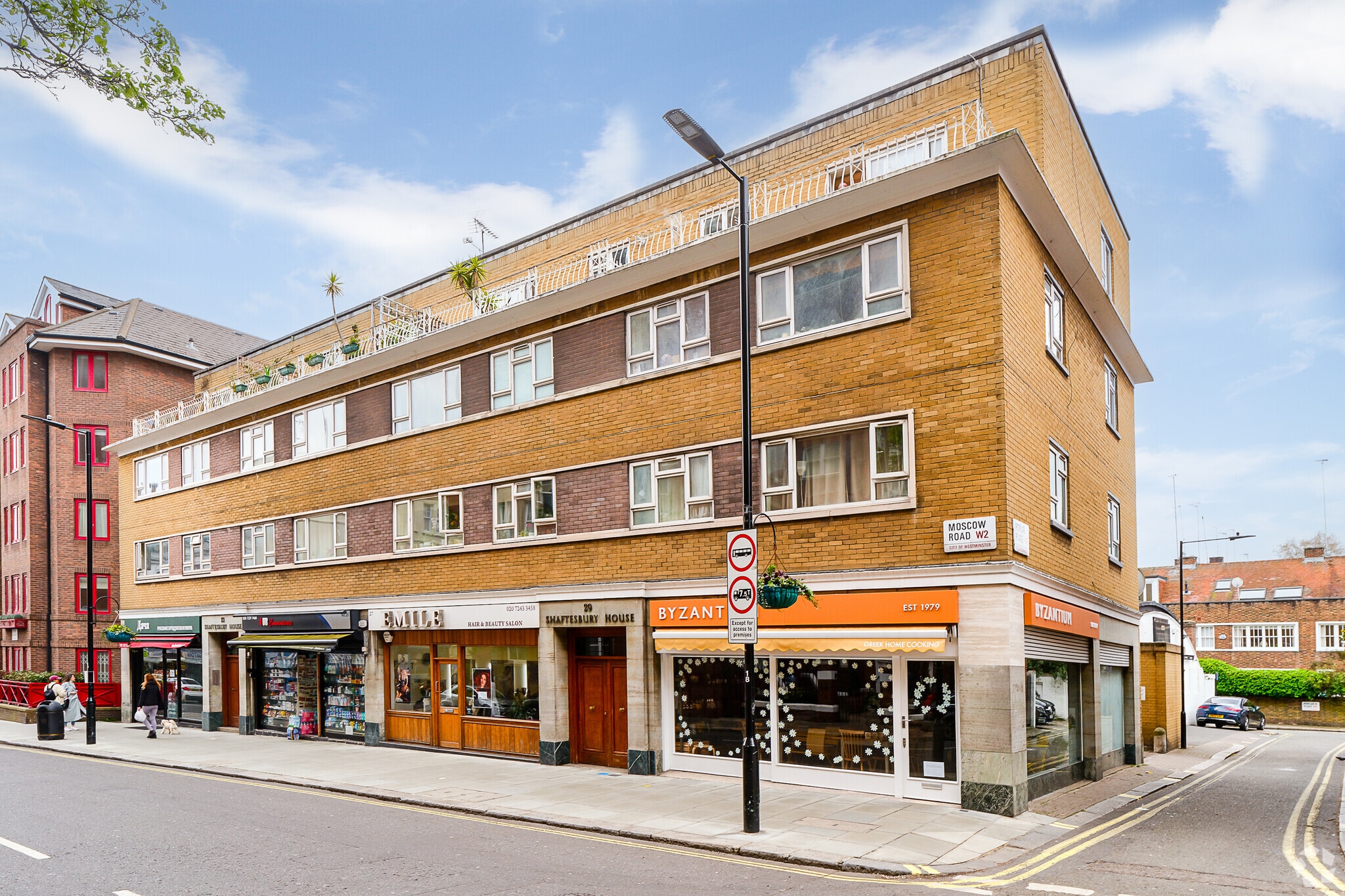 21-31 Moscow Rd, London for sale Primary Photo- Image 1 of 1