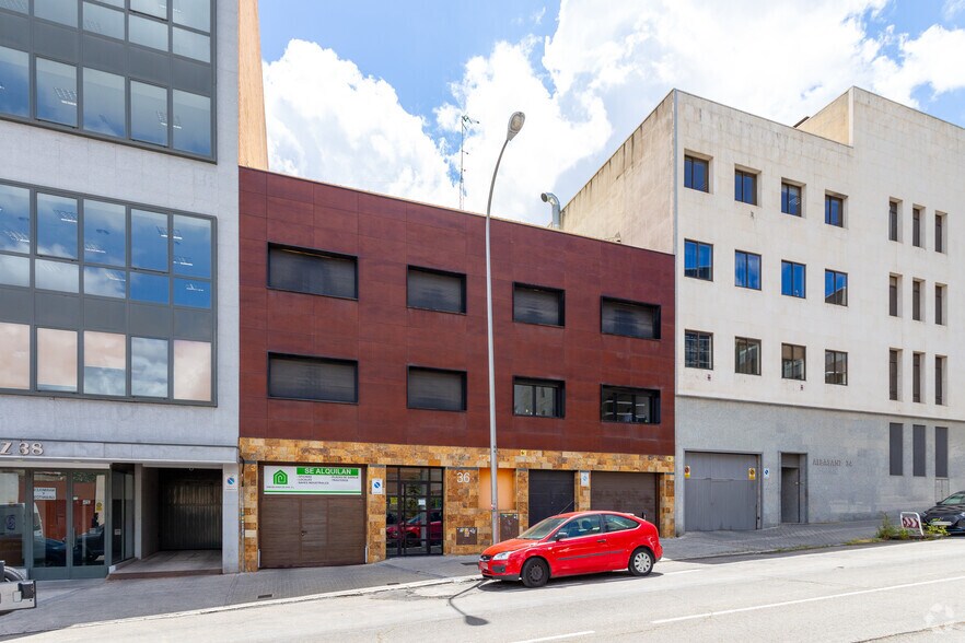 Office in Madrid, Madrid for lease - Building Photo - Image 3 of 3