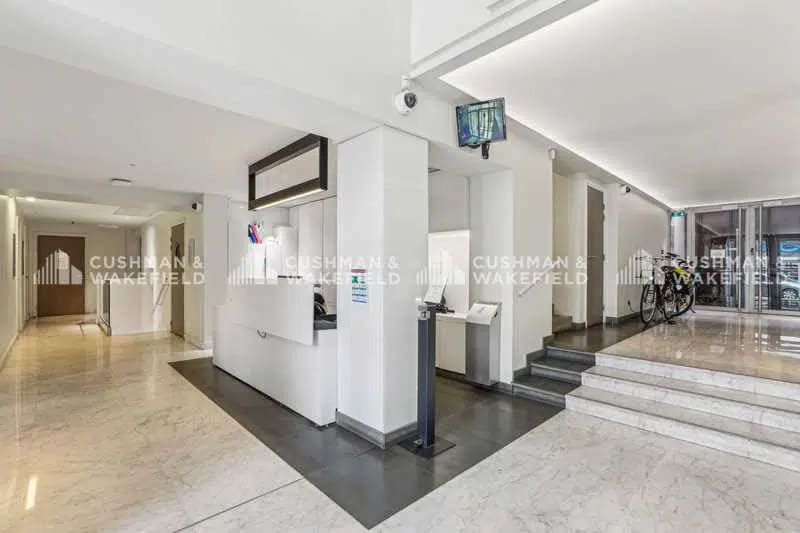 48 Rue La Pérouse, Paris for lease Lobby- Image 1 of 2