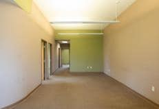 6828-6852 Silverheel St, Shawnee, KS for lease Interior Photo- Image 2 of 4