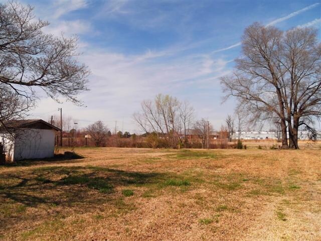 106 Piercetown Rd, Fulton, MS for sale - Building Photo - Image 1 of 1