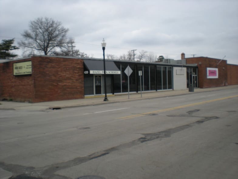 420 W Nine Mile Rd, Hazel Park, MI for sale - Other - Image 1 of 1