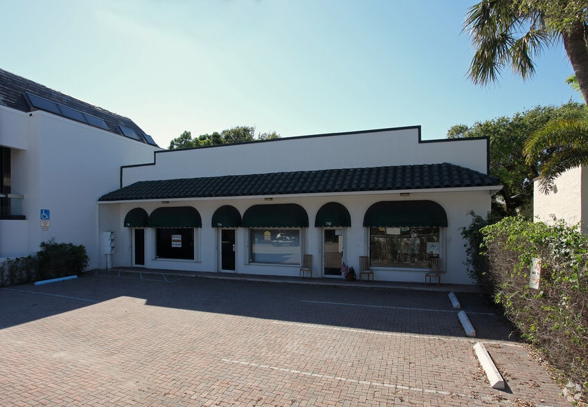 712-716 E Palmetto Park Rd, Boca Raton, FL for lease - Building Photo - Image 3 of 11