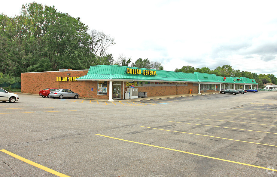 7768-7800 W 130th St, Middleburg Hts, OH for lease - Building Photo - Image 3 of 3