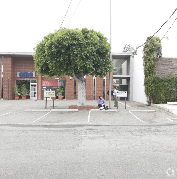 2237 Colby Ave, Los Angeles, CA for sale - Building Photo - Image 2 of 3
