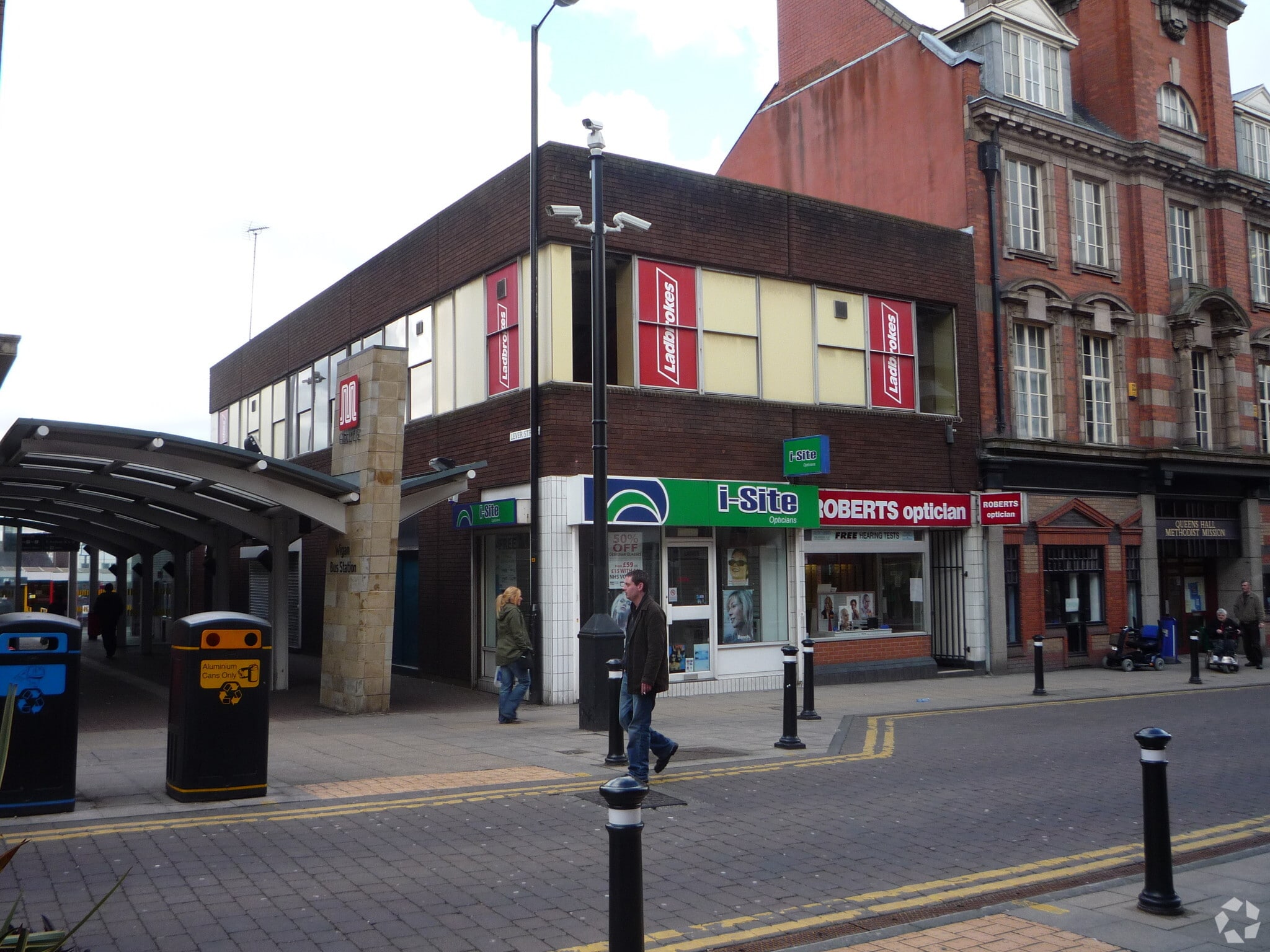 42-42A Market St, Wigan for sale Primary Photo- Image 1 of 1