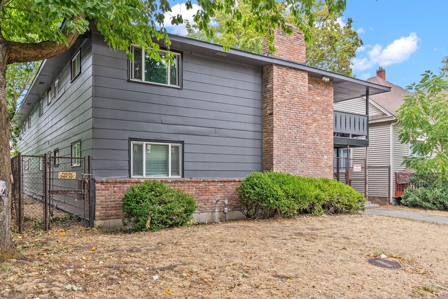 943 E Augusta Ave, Spokane, WA for sale - Building Photo - Image 3 of 9