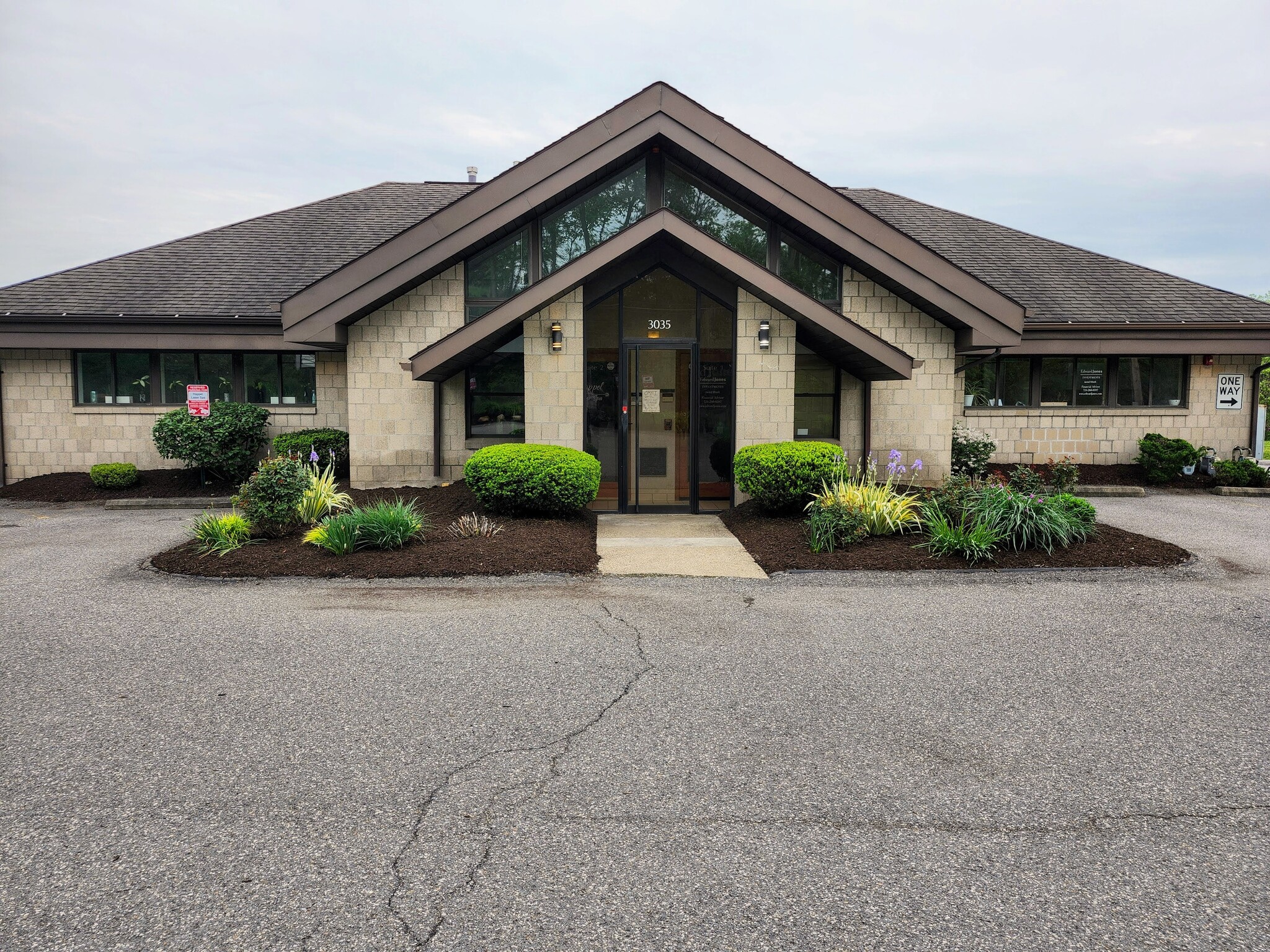 3035 Washington Rd, Mcmurray, PA for lease Building Photo- Image 1 of 11