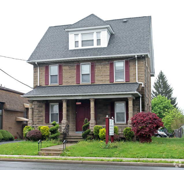 795 Clifton Ave, Clifton, NJ for sale - Primary Photo - Image 1 of 1