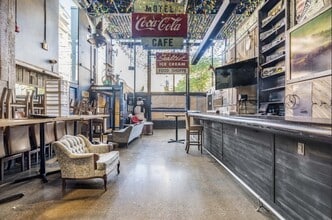 709 E Queen St, Toronto, ON for lease Interior Photo- Image 2 of 5