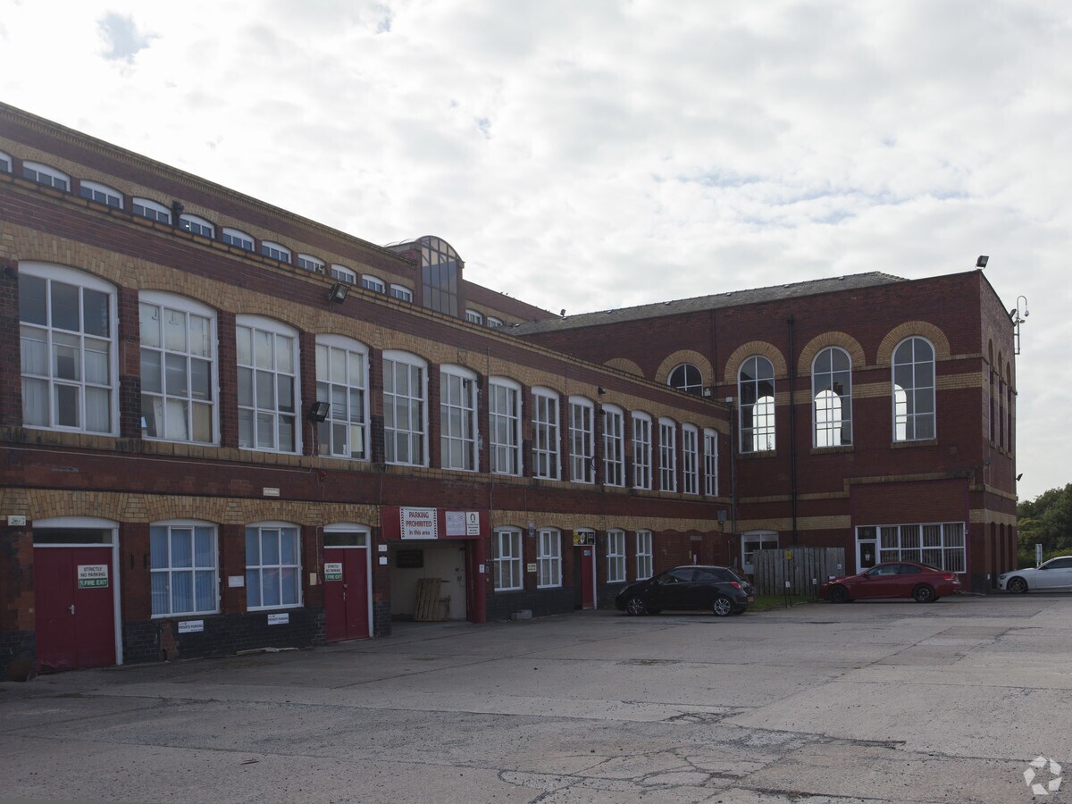 Mill Ln, Chorley, LAN PR7 5BW Coppull Enterprise Centre