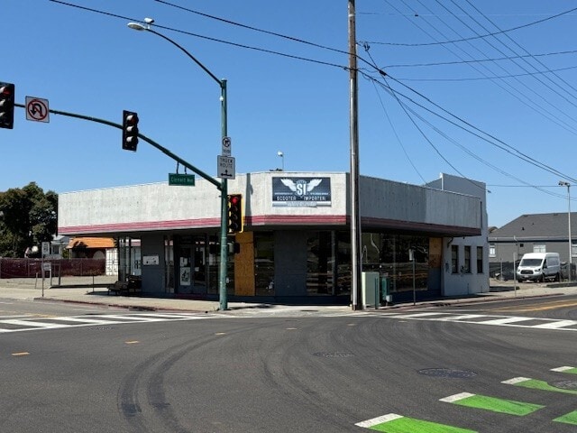 1825 Park St, Alameda, CA for sale - Building Photo - Image 1 of 9