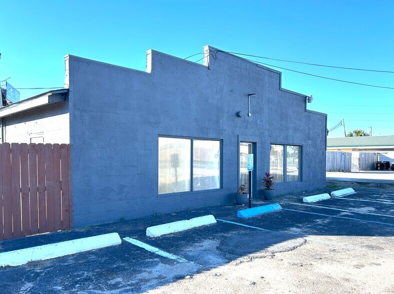 317 S Old Corry Field Rd, Pensacola, FL for sale - Building Photo - Image 3 of 18