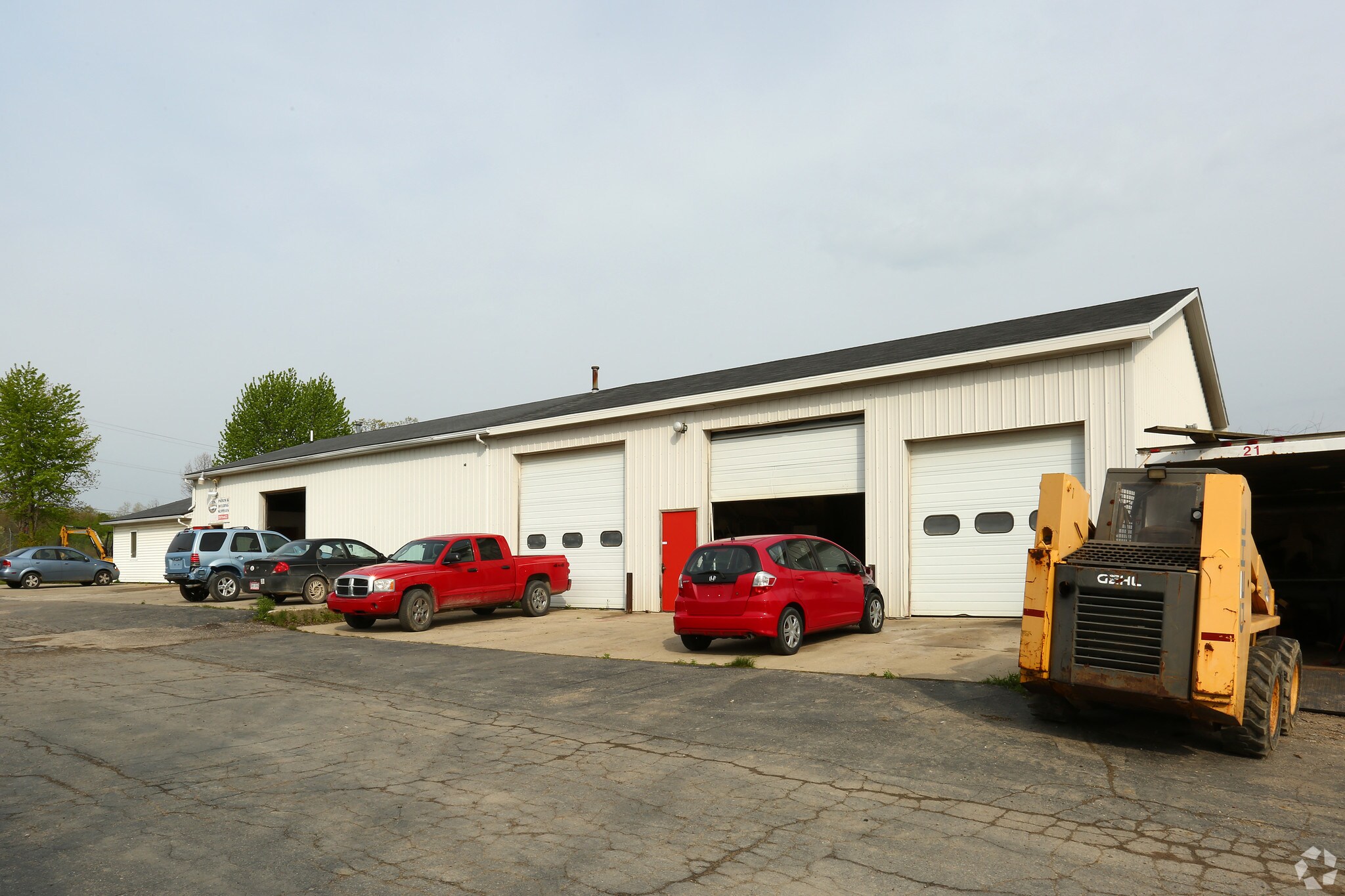 6628 Whitmore Lake Rd, Whitmore Lake, MI 48189 Industrial for Lease