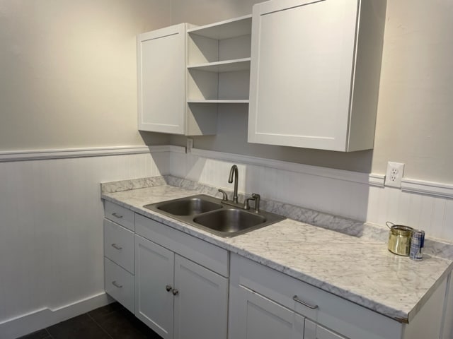 1228 N Corona St, Denver, CO for sale - Interior Photo - Image 3 of 6