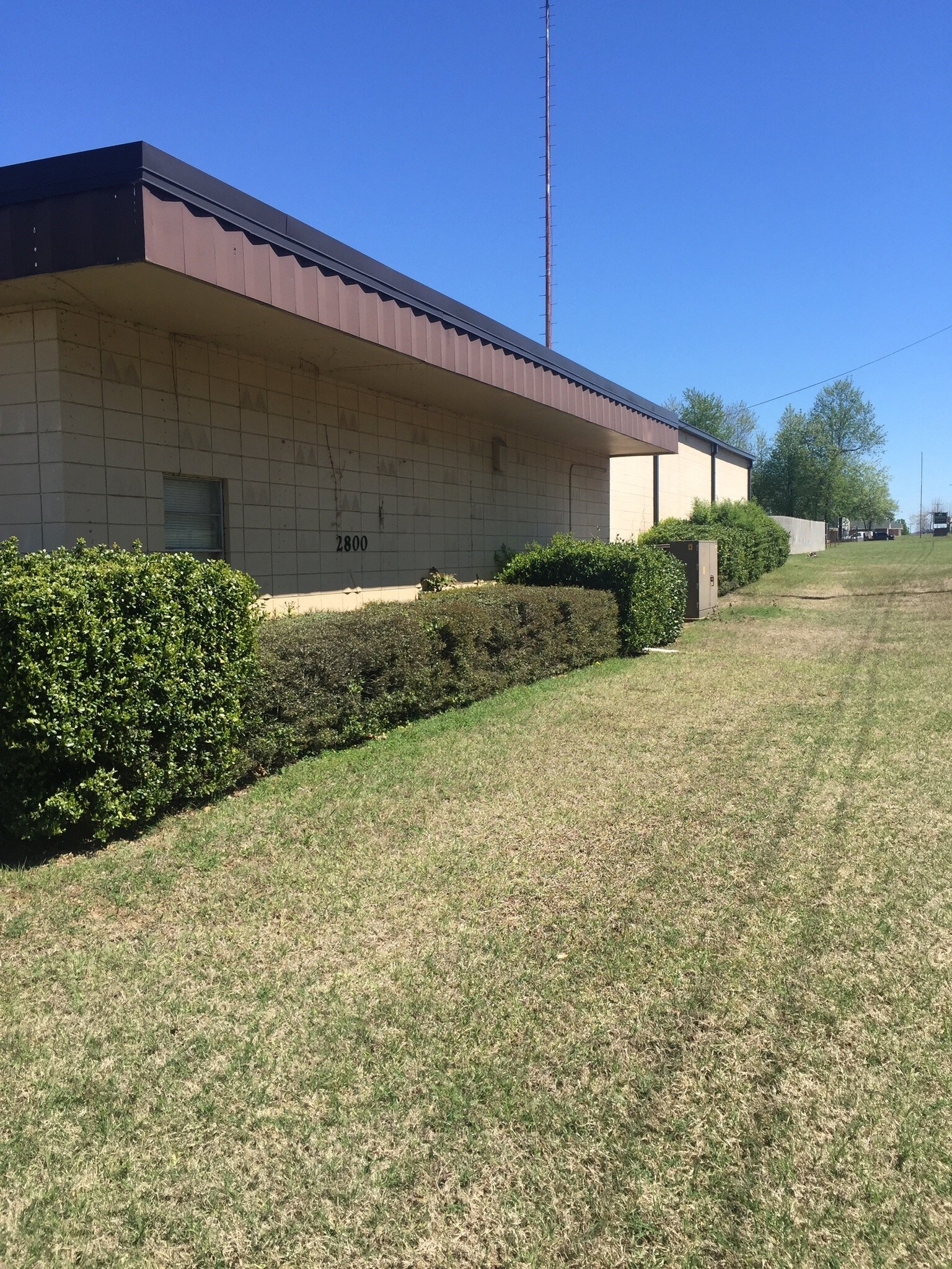 2800 W Commercial St, Ozark, AR for sale Primary Photo- Image 1 of 1