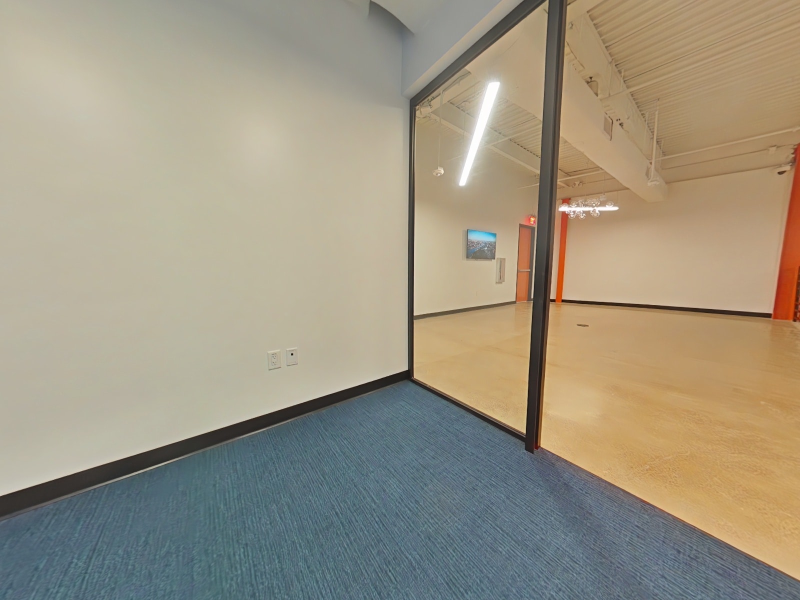 7701 Lemmon Ave, Dallas, TX for lease Interior Photo- Image 1 of 6