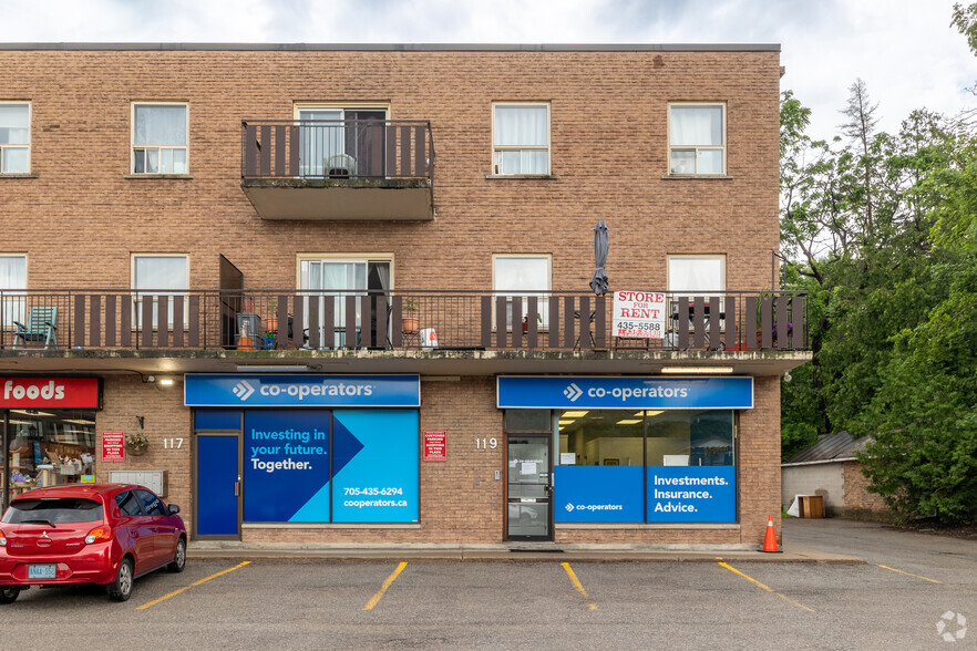 111-119 Victoria St W, New Tecumseth, ON for lease - Building Photo - Image 3 of 9