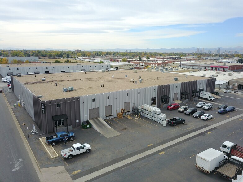 4001 Holly St, Denver, CO for lease - Building Photo - Image 2 of 9