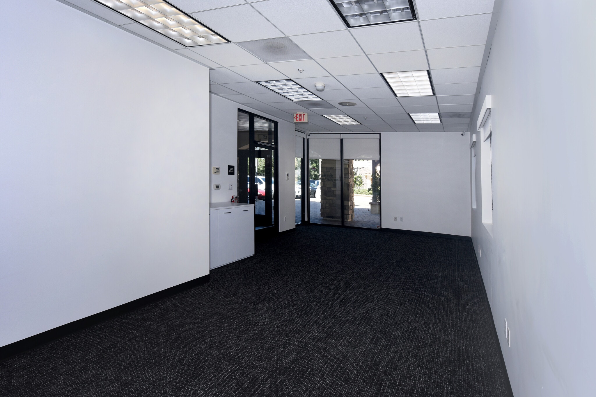5008 Chesebro Rd, Agoura Hills, CA for lease Interior Photo- Image 1 of 13