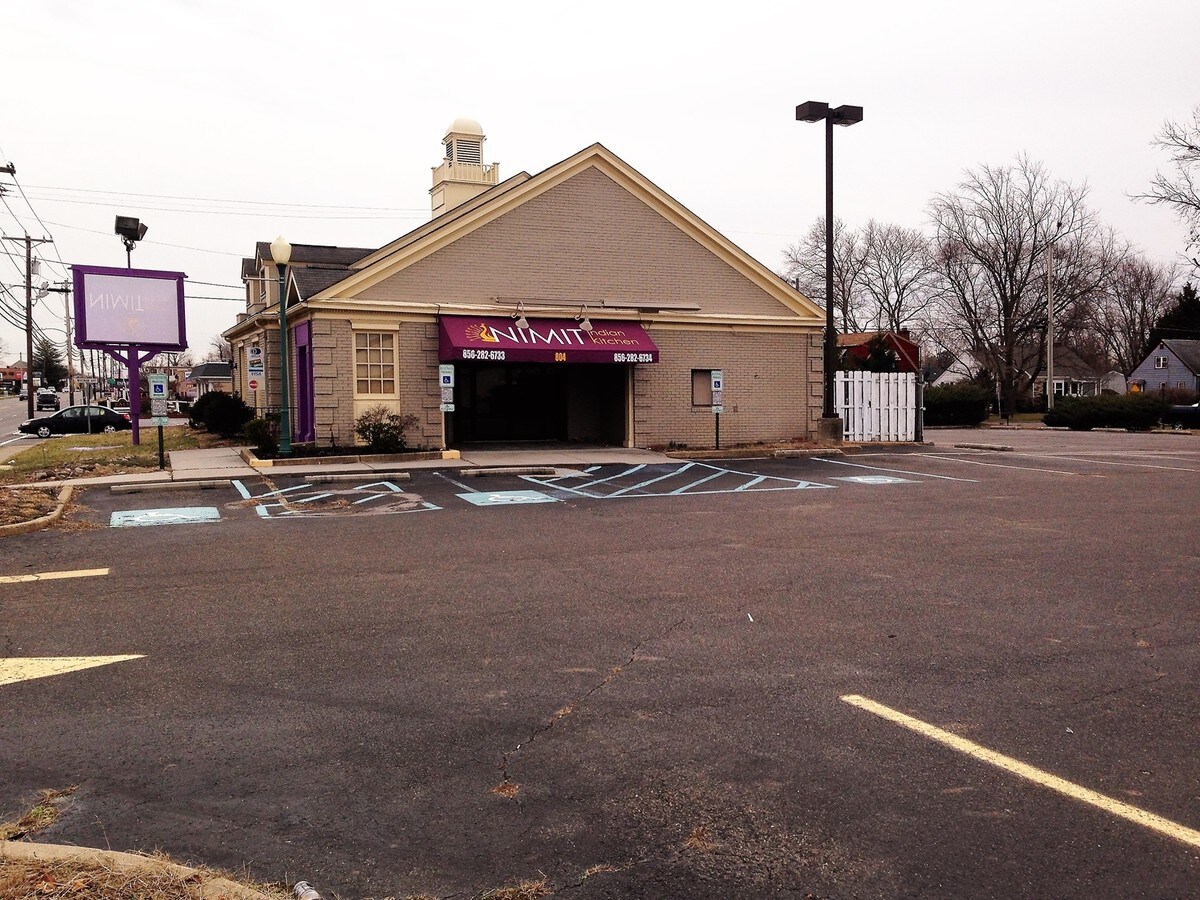 804 N White Horse Pike, Stratford, NJ 08084