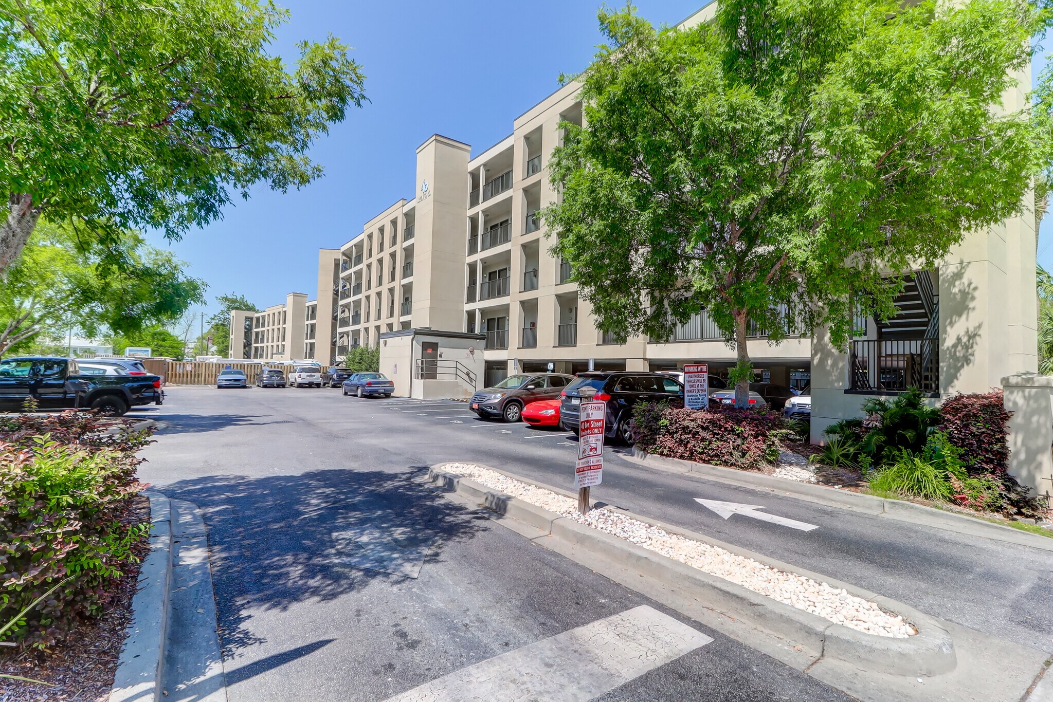 40 Bee St, Charleston, SC for sale Building Photo- Image 1 of 1