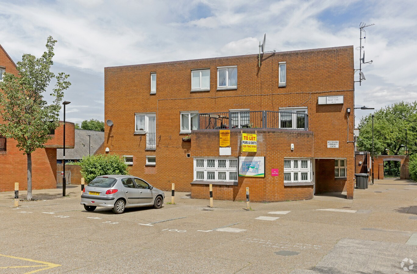 43A Roman Way, London, LND N7 8XF