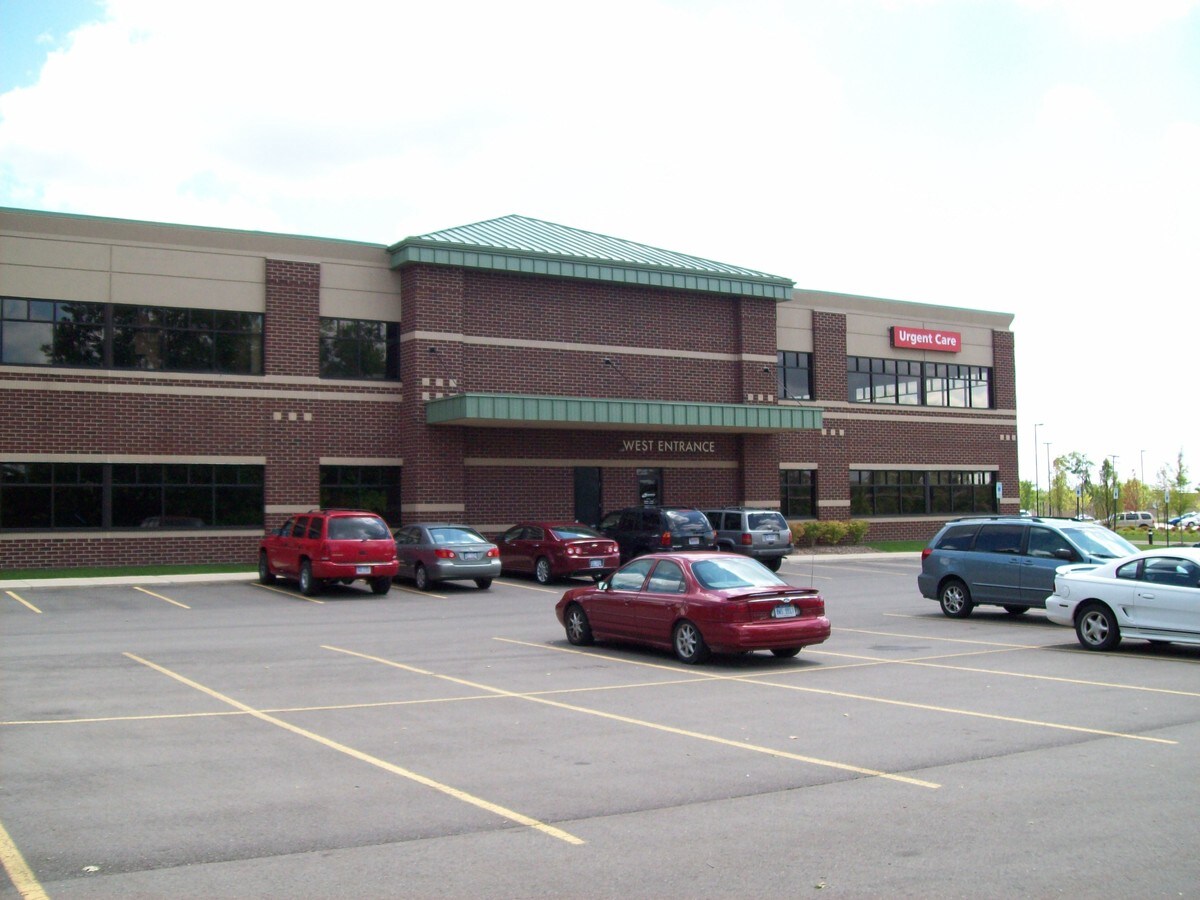 25500 Meadowbrook Rd, Novi, MI, 48375 Medical Property For Lease on