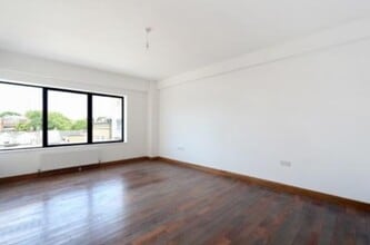 145-163 Freston Rd, London for lease Interior Photo- Image 2 of 4