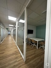 Calle de Orense, 70, Madrid, Madrid for lease Interior Photo- Image 2 of 6