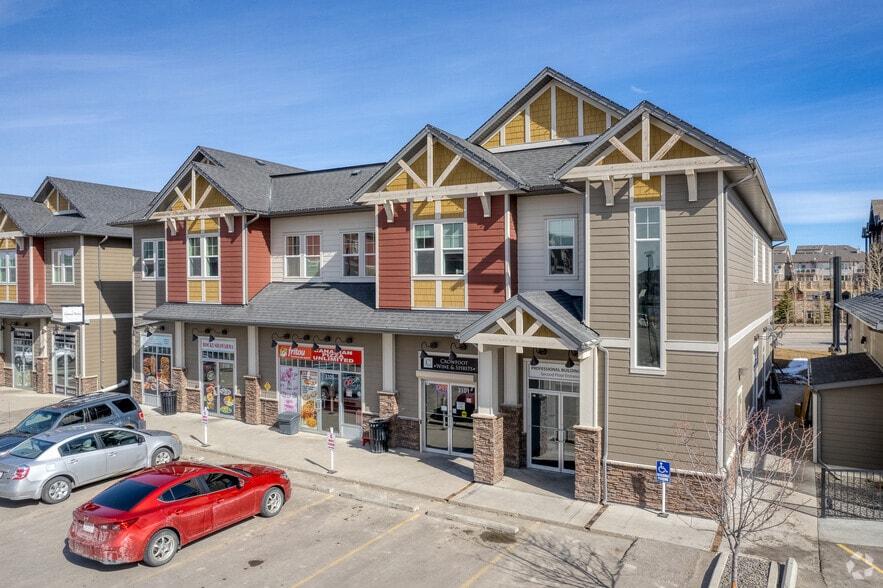 101 Sunset Dr, Cochrane, AB for sale - Building Photo - Image 2 of 10