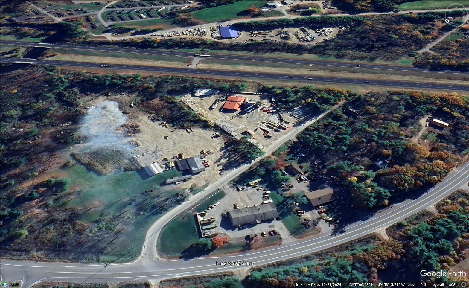 16 Meadow Road Ext, Topsham, ME for lease Primary Photo- Image 1 of 7