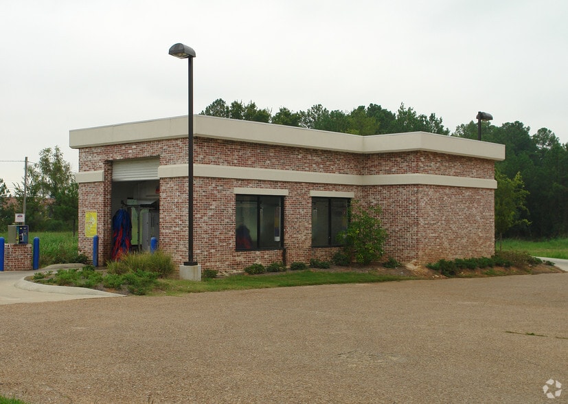 312 Village Square Dr, Brandon, MS for sale - Building Photo - Image 2 of 4