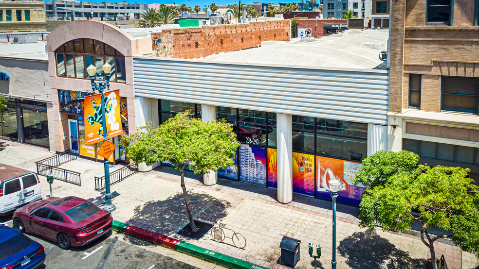 236-242 Pine Ave, Long Beach, CA for lease - Building Photo - Image 1 of 85