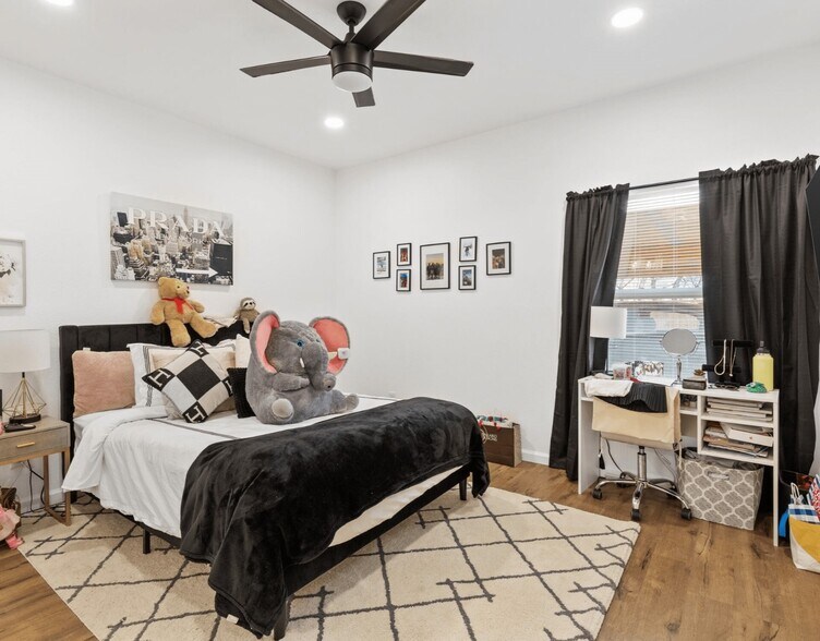 3517 Mission St, Fort Worth, TX for sale - Interior Photo - Image 3 of 11