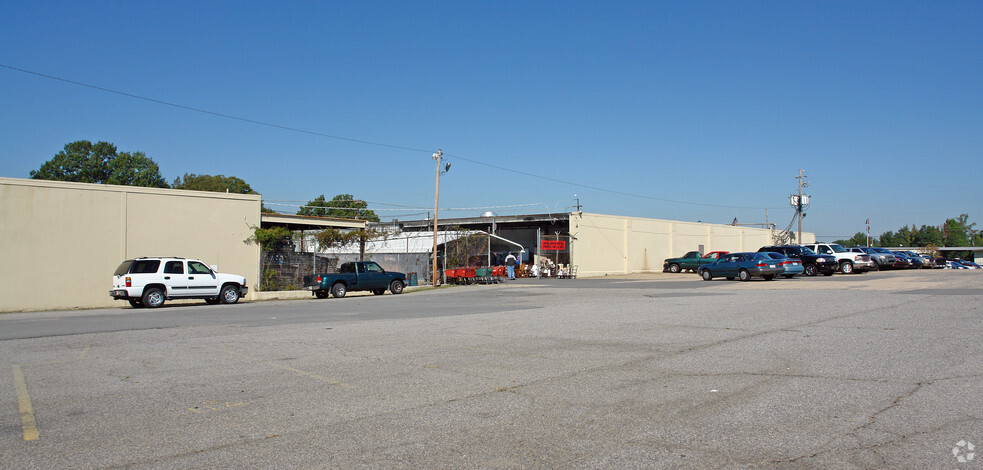 6301 Forbing Rd, Little Rock, AR for lease - Building Photo - Image 2 of 8