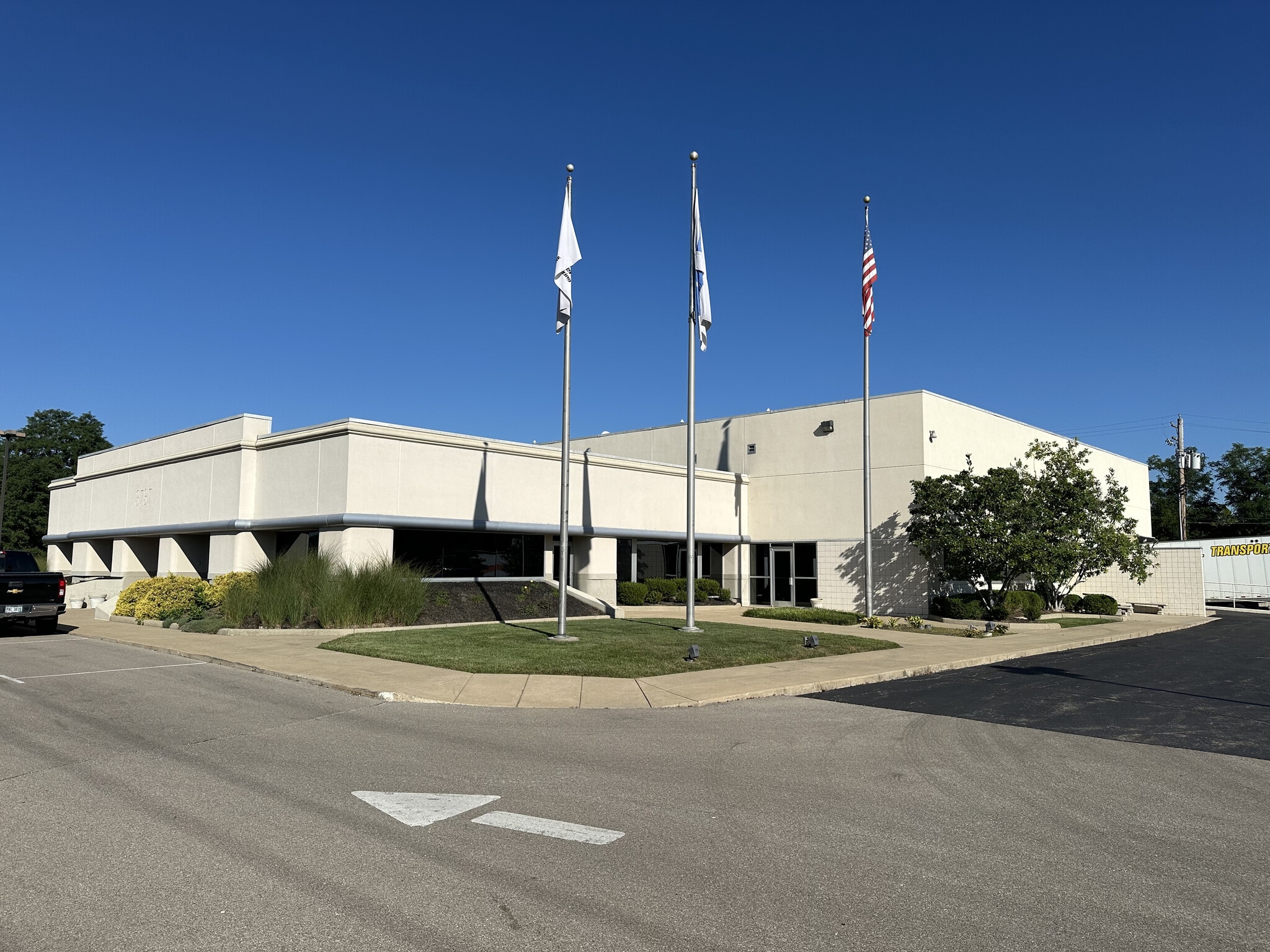 3737 Round Bottom Rd, Cincinnati, OH for lease Primary Photo- Image 1 of 20