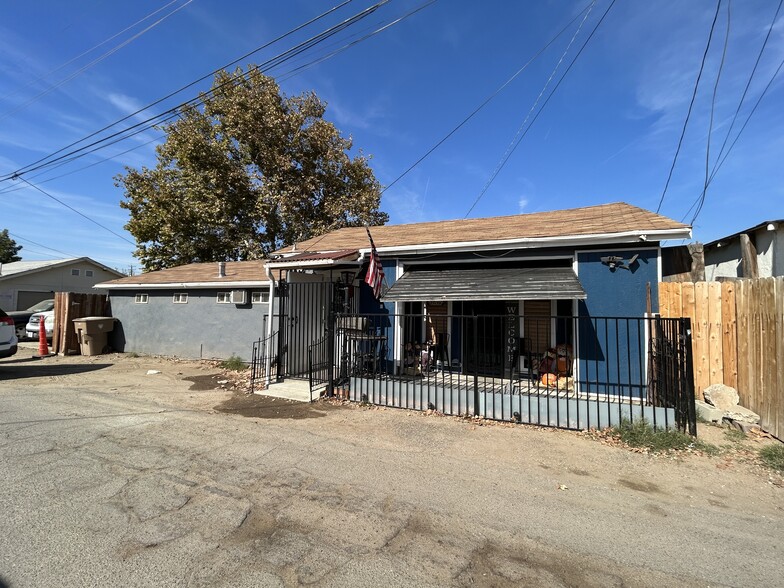 127 Bernard St, Bakersfield, CA for sale - Building Photo - Image 3 of 3