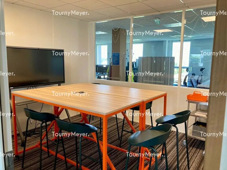 Office in Cesson-Sévigné for lease - Interior Photo - Image 2 of 13