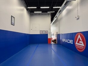 630 W Lake St, Chicago, IL for lease Interior Photo- Image 2 of 4