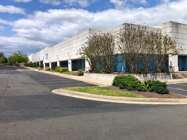 10318-10332 Battleview Pky, Manassas, VA for lease Building Photo- Image 1 of 1