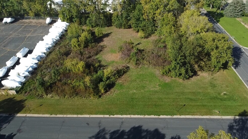 Mound View Rd, River Falls, WI for sale - Building Photo - Image 3 of 5