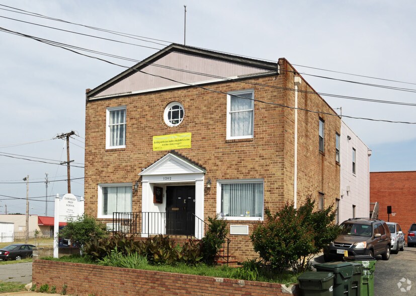 1202 Oak St, Richmond, VA for sale - Primary Photo - Image 1 of 1