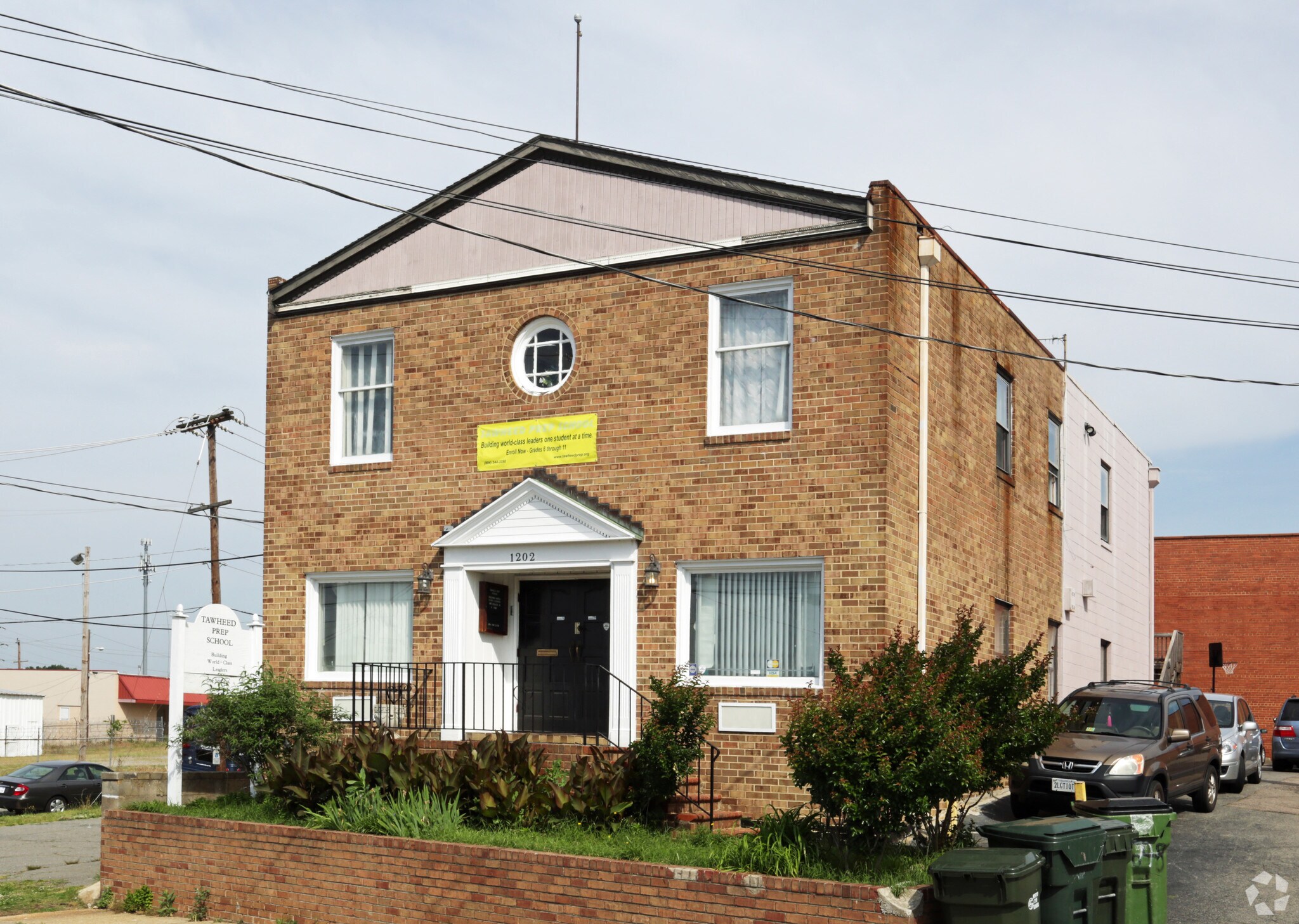 1202 Oak St, Richmond, VA for sale Primary Photo- Image 1 of 1
