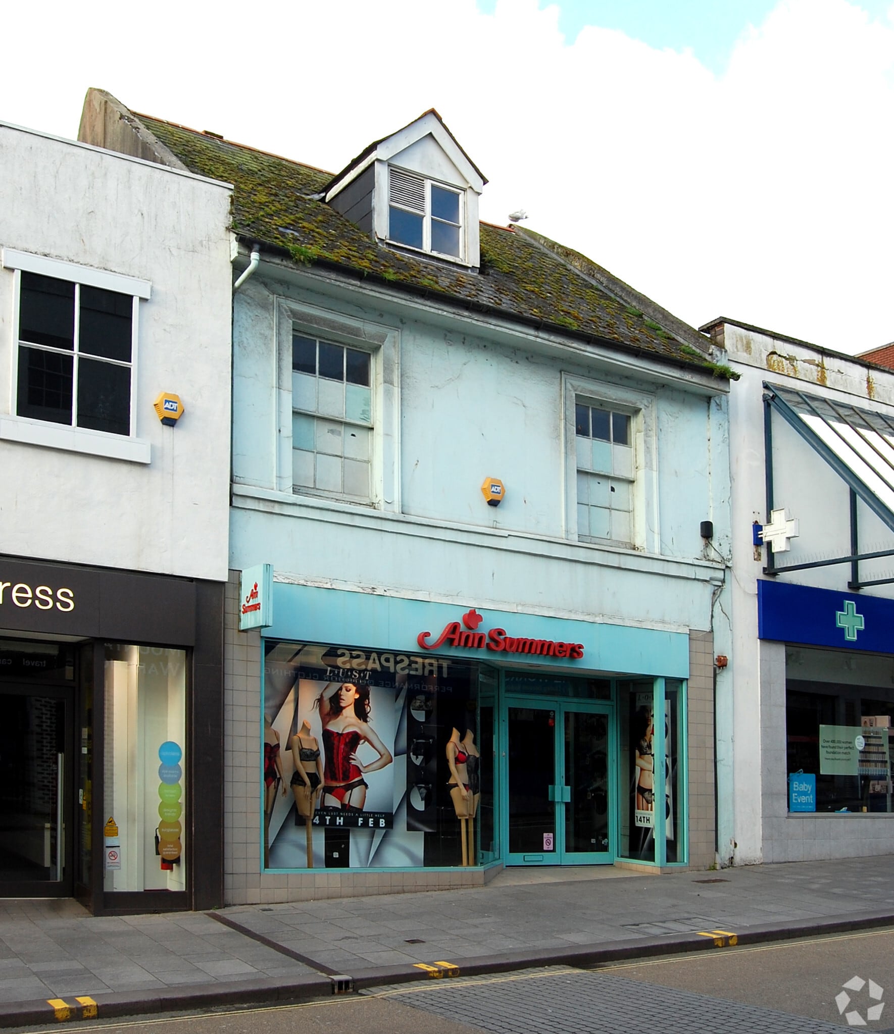 64 Union St, Torquay for sale Primary Photo- Image 1 of 1