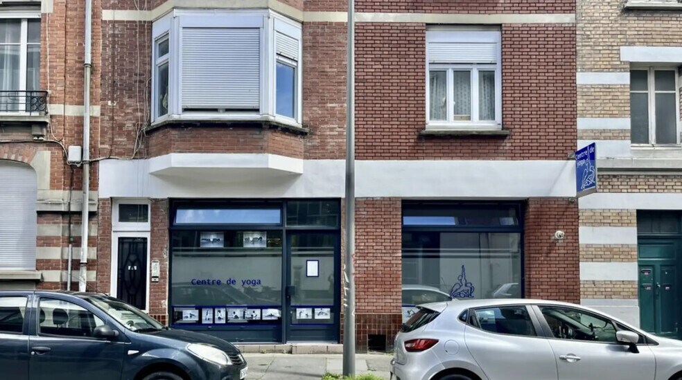 Retail in Lille for lease - Building Photo - Image 1 of 6