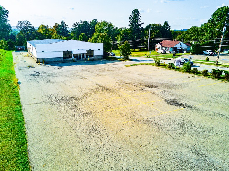 435 W Main St, Saxonburg, PA for sale - Building Photo - Image 1 of 1